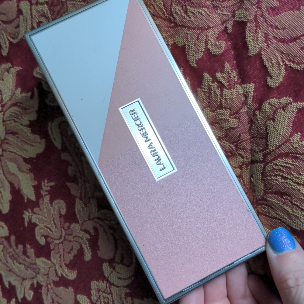 Laura Mercier eyeshadow palette NWOT